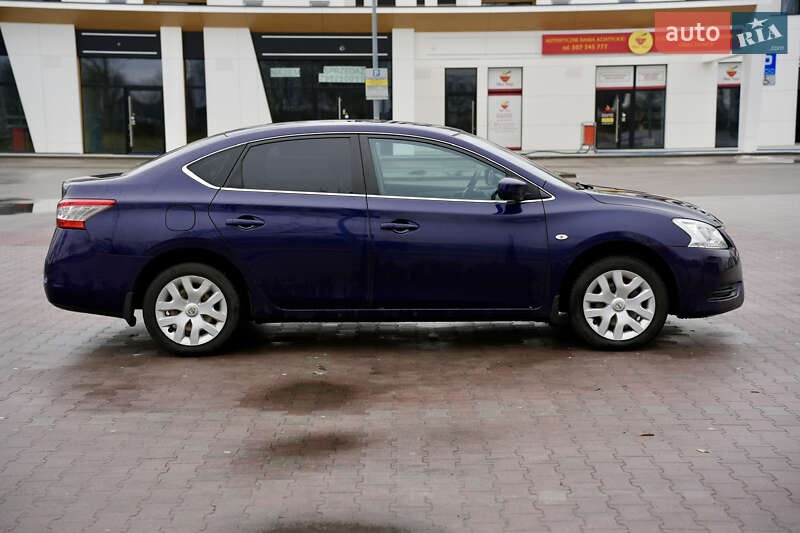 Седан Nissan Sentra 2015 в Киеве