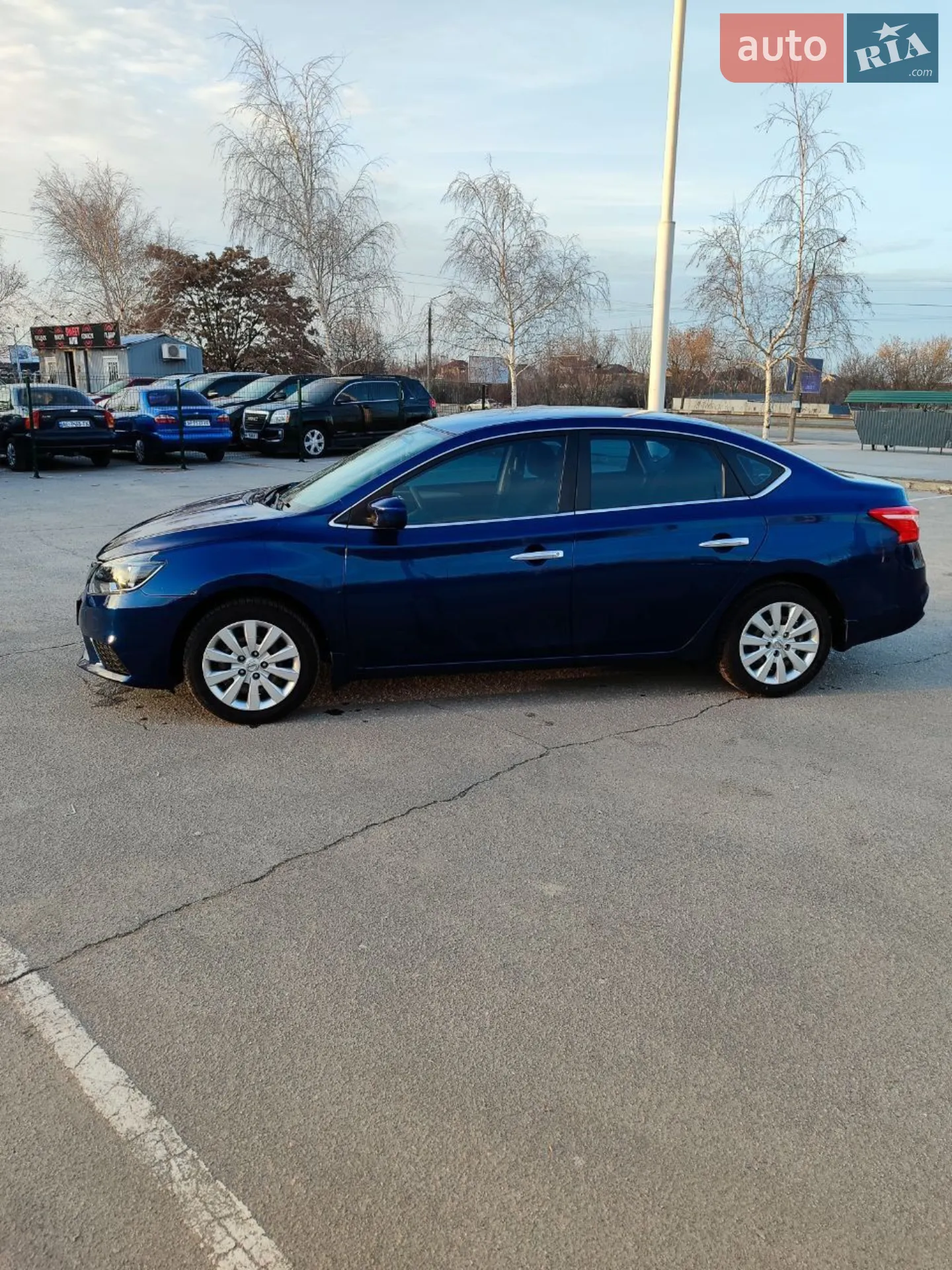 2019 Nissan Sentra - мініатюра 2