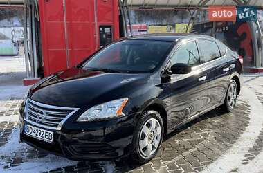 Седан Nissan Sentra 2015 в Тернополі
