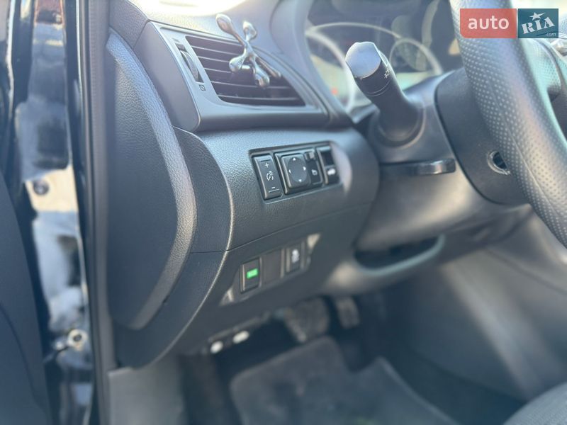 Седан Nissan Sentra 2019 в Сумах