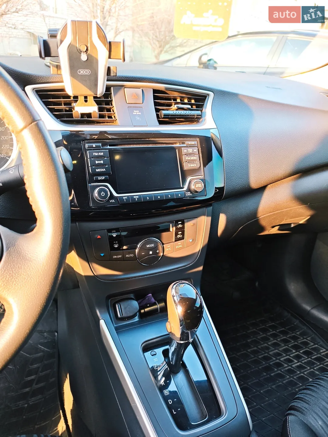 2018 Nissan Sentra - мініатюра 6