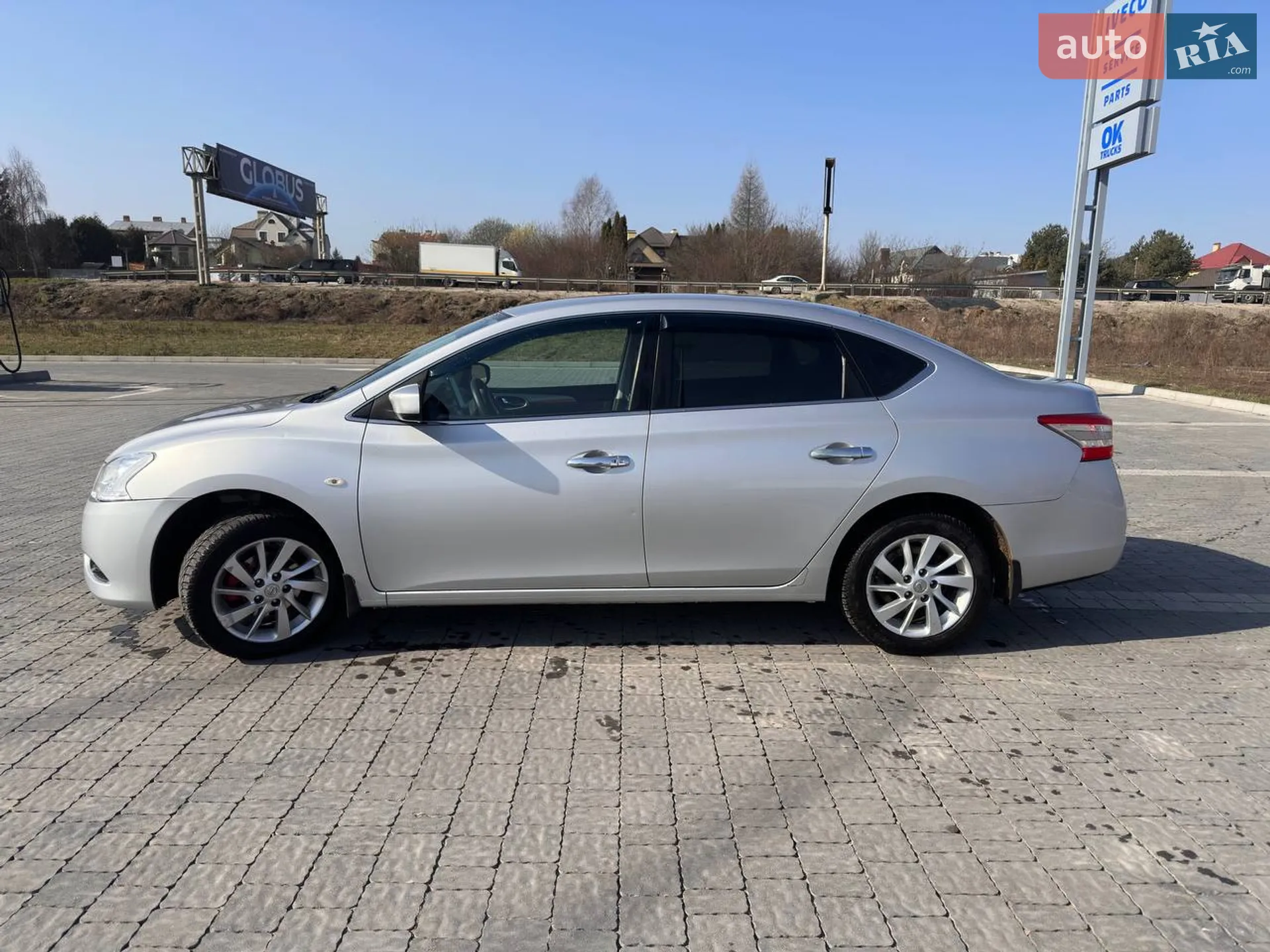 2015 Nissan Sentra - мініатюра 3