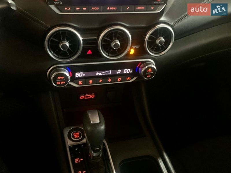 Седан Nissan Sentra 2020 в Киеве фото 12 Седан Nissan Sentra 2020 в Киеве