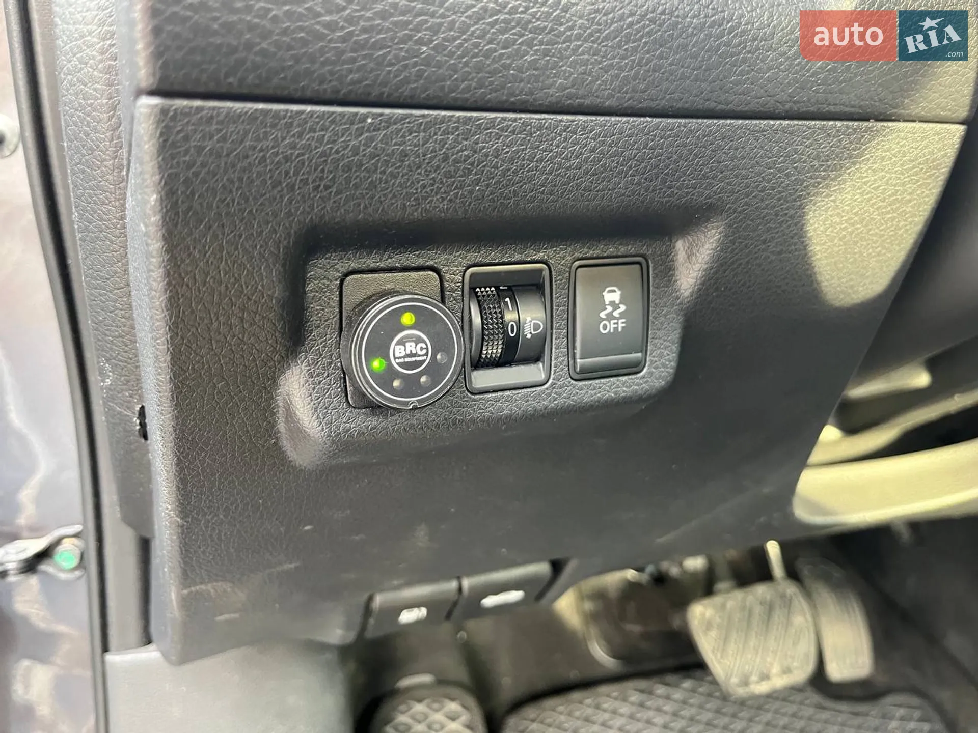 2015 Nissan Sentra - мініатюра 28