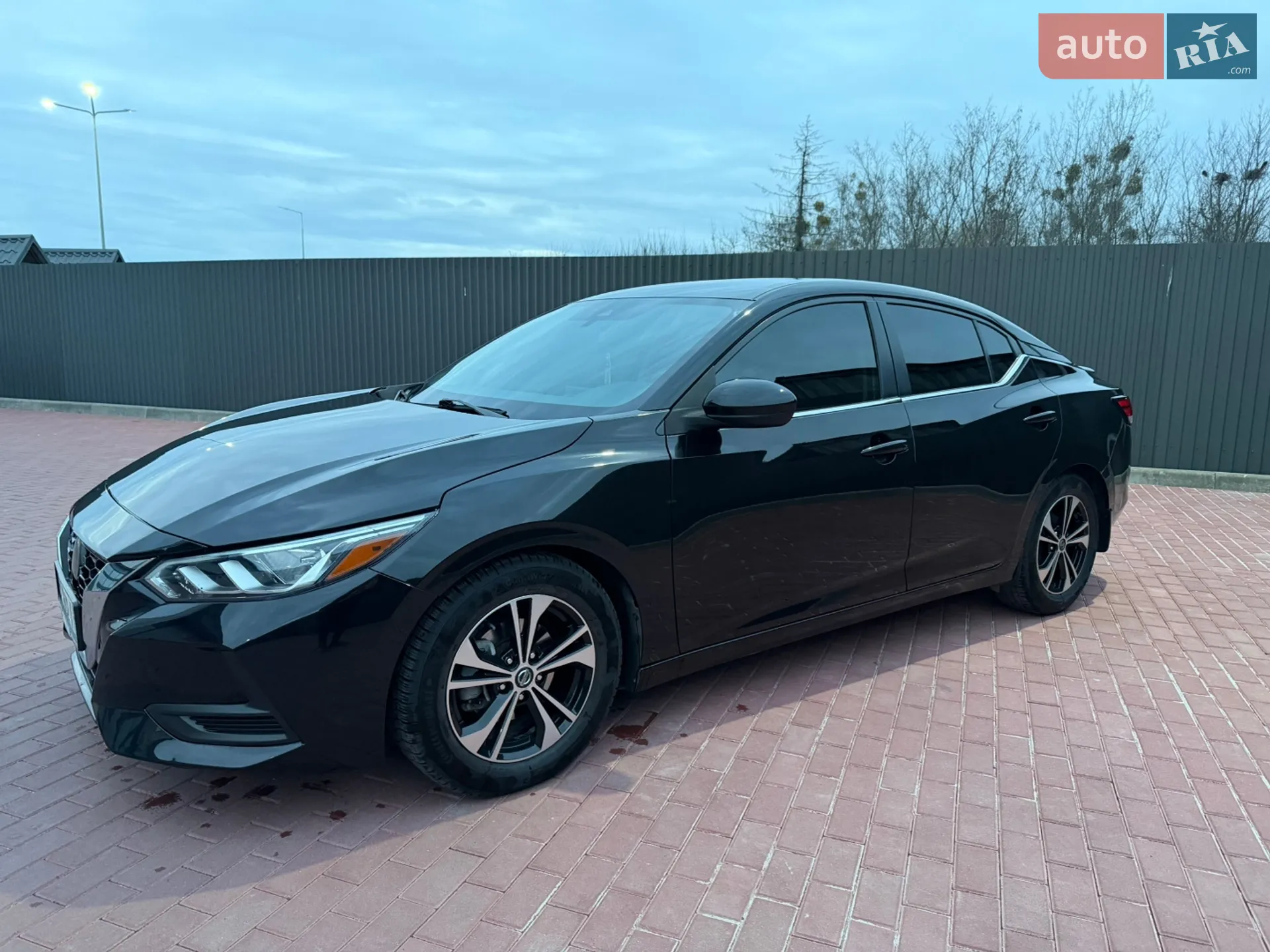 2020 Nissan Sentra - мініатюра 3