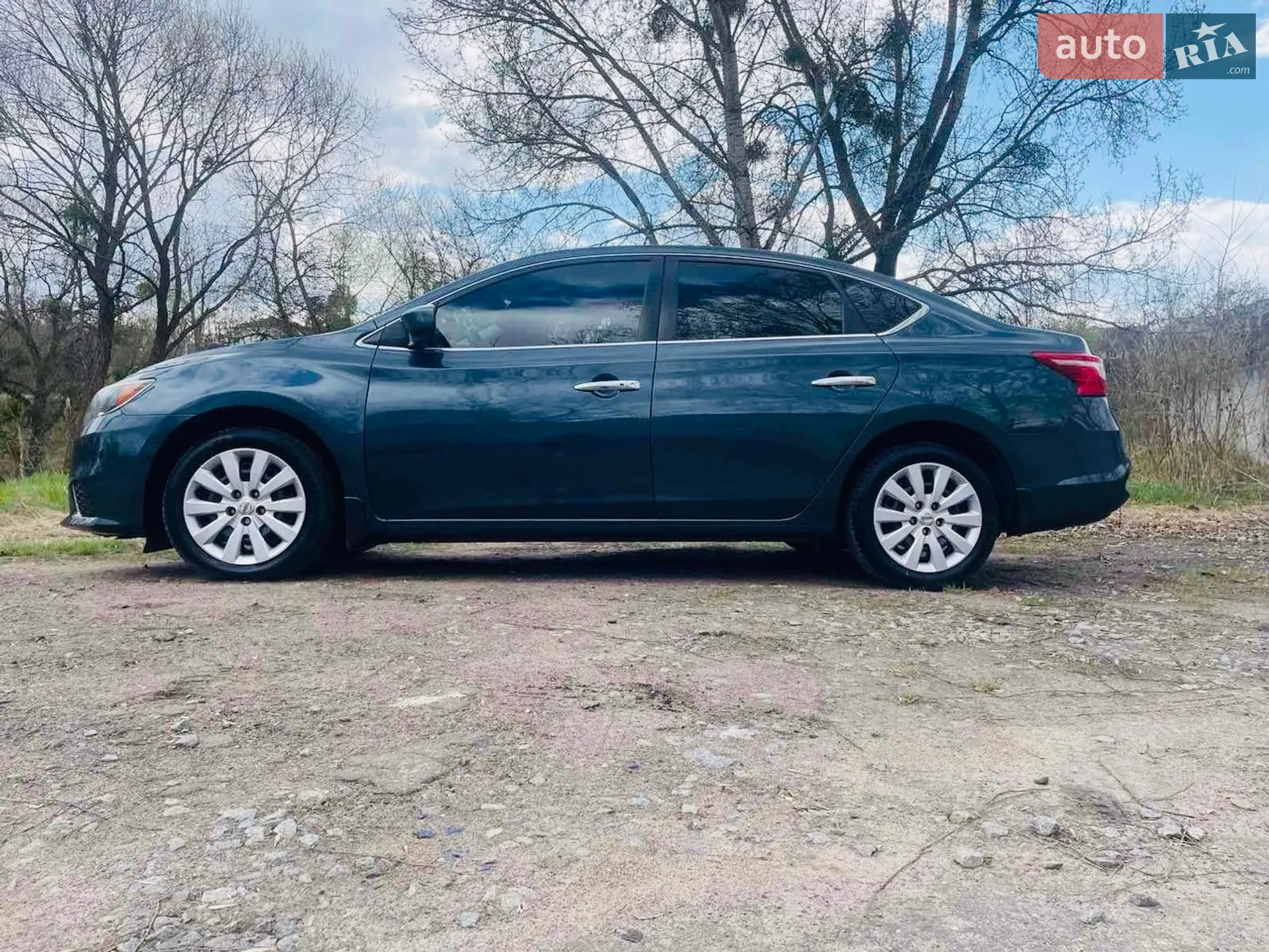 2017 Nissan Sentra - мініатюра 6