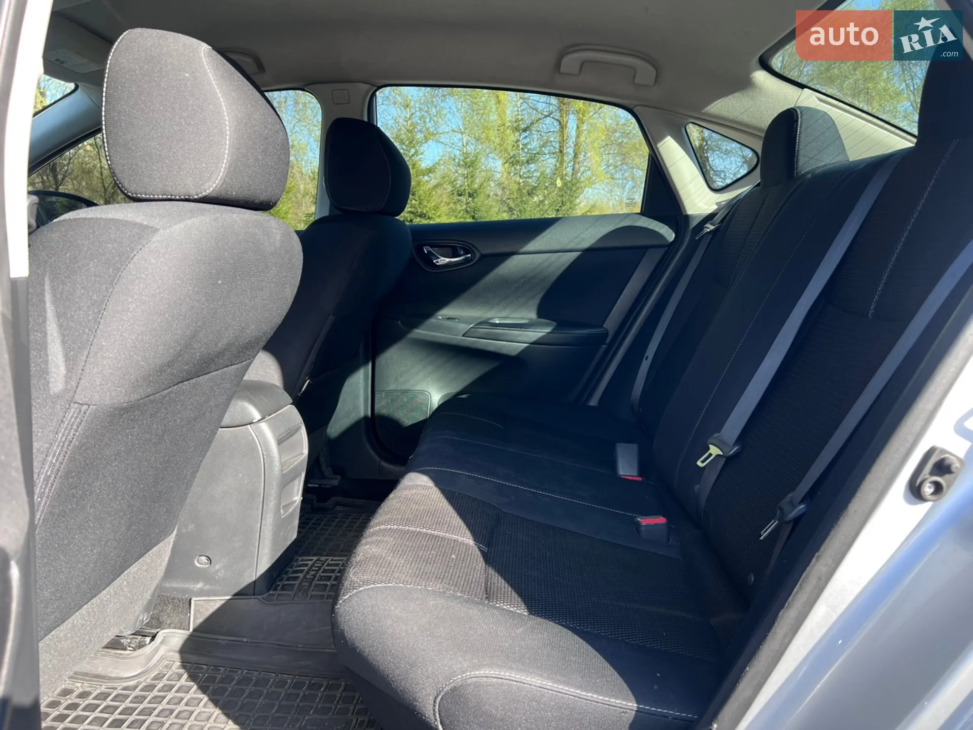 2016 Nissan Sentra - мініатюра 21