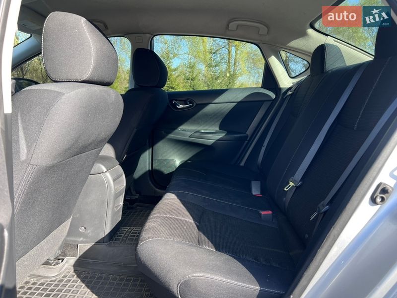 Седан Nissan Sentra 2016 в Киеве фото 21 Седан Nissan Sentra 2016 в Киеве