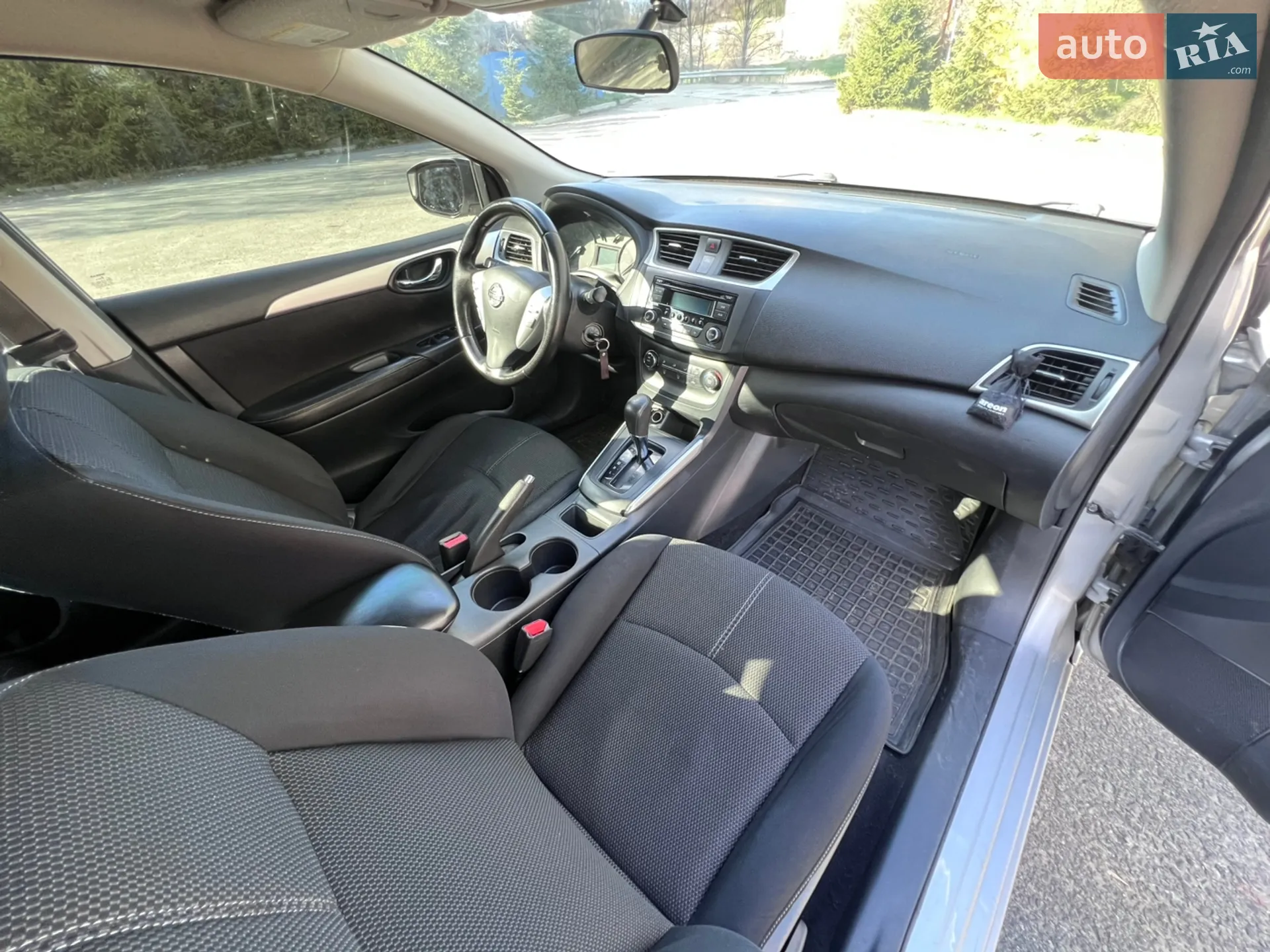 2016 Nissan Sentra - мініатюра 31