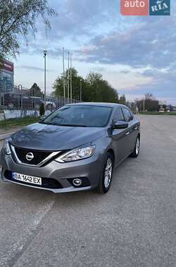 Седан Nissan Sentra 2019 в Кропивницькому