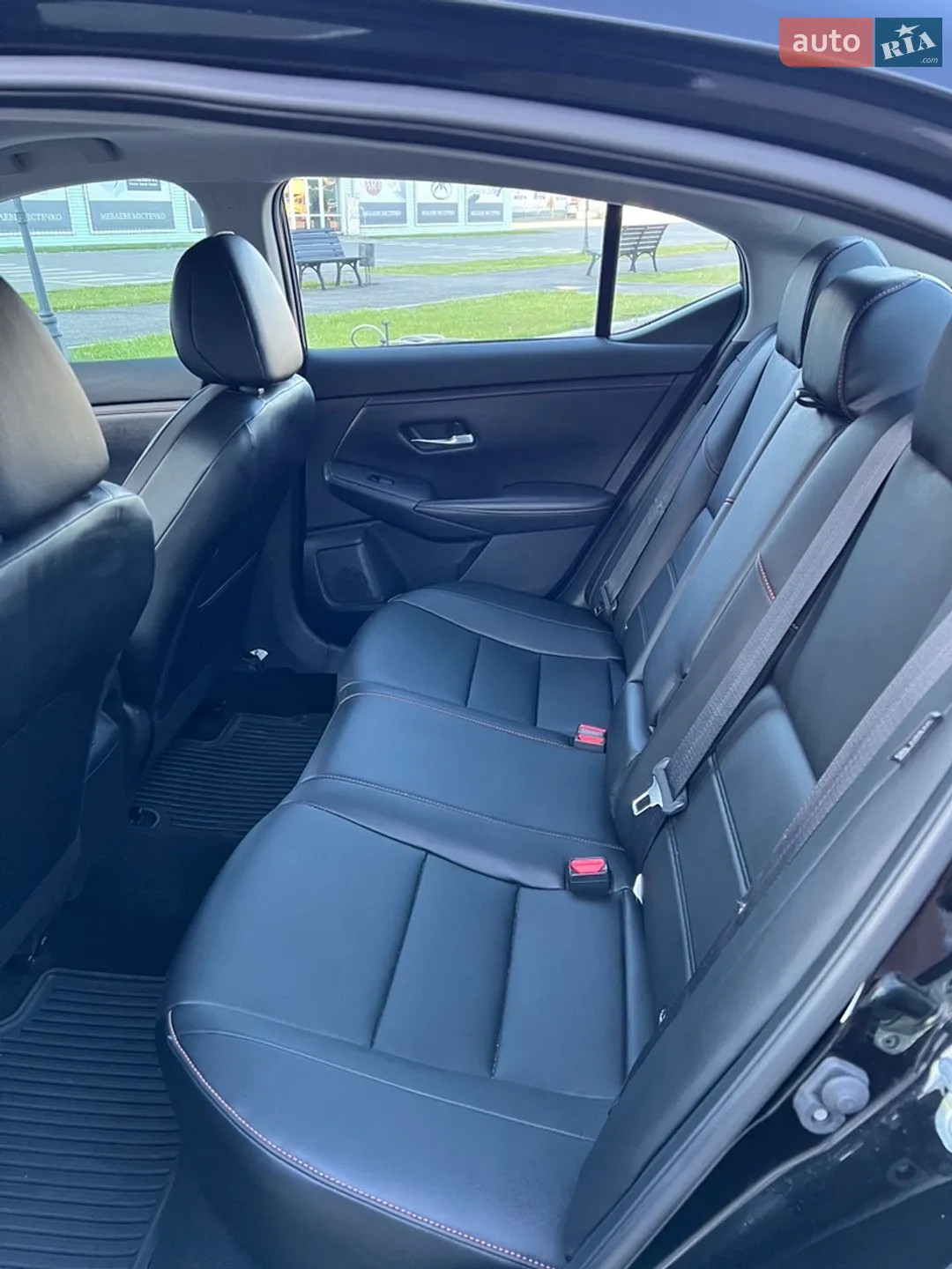 2021 Nissan Sentra - мініатюра 16
