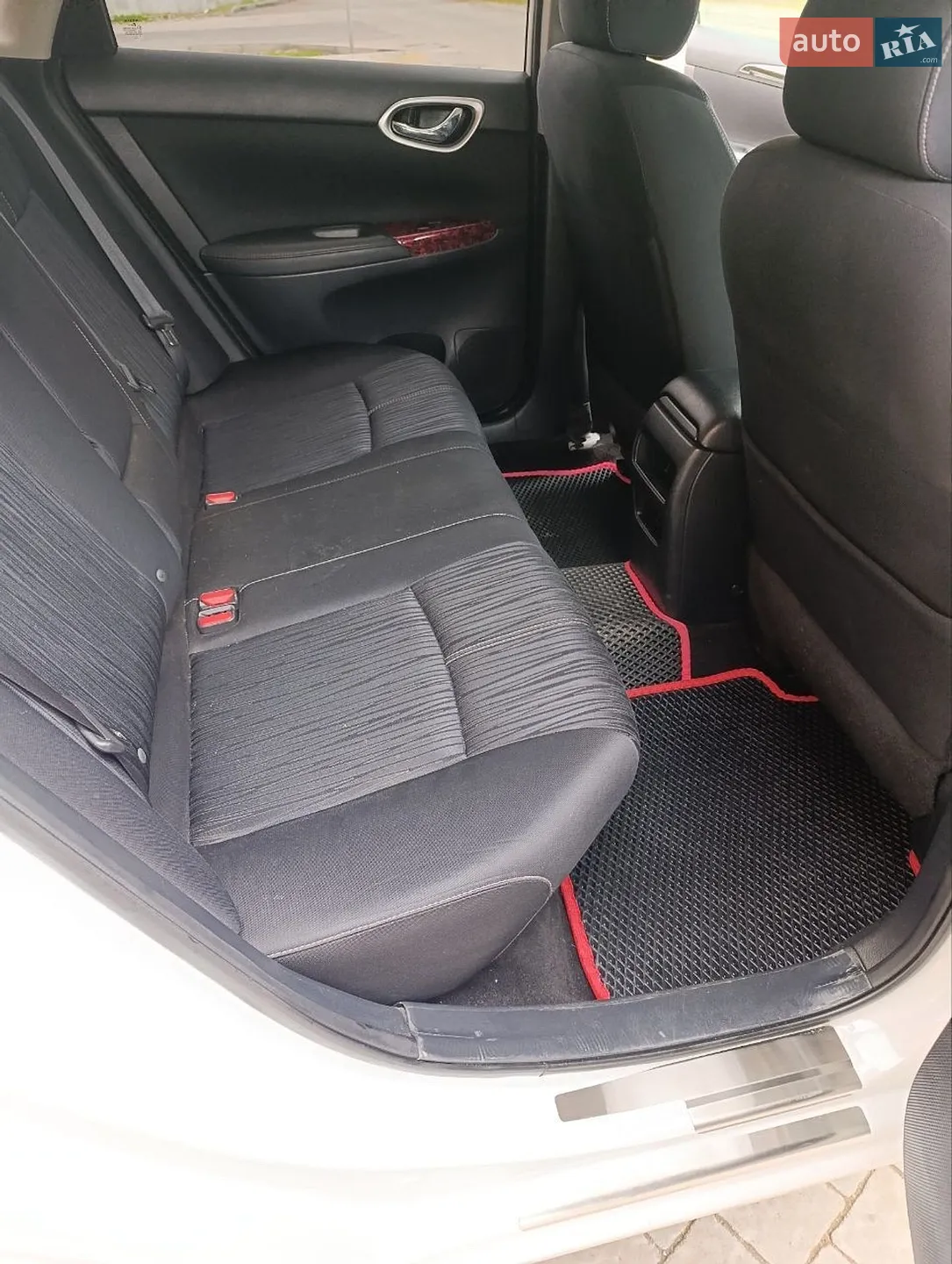 2016 Nissan Sentra - мініатюра 14