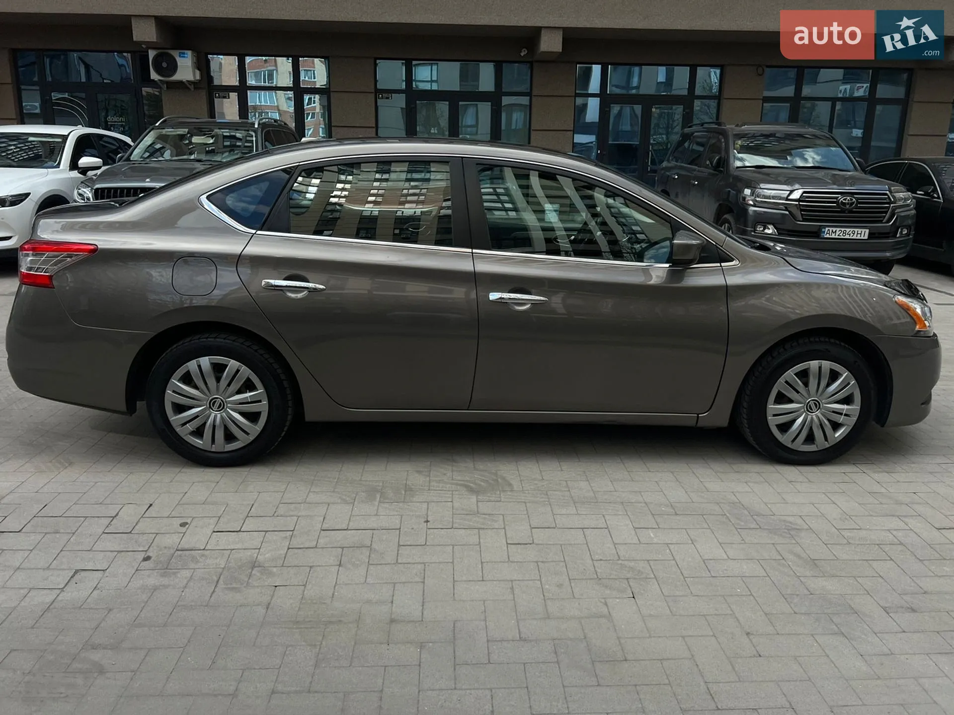 2015 Nissan Sentra - мініатюра 5