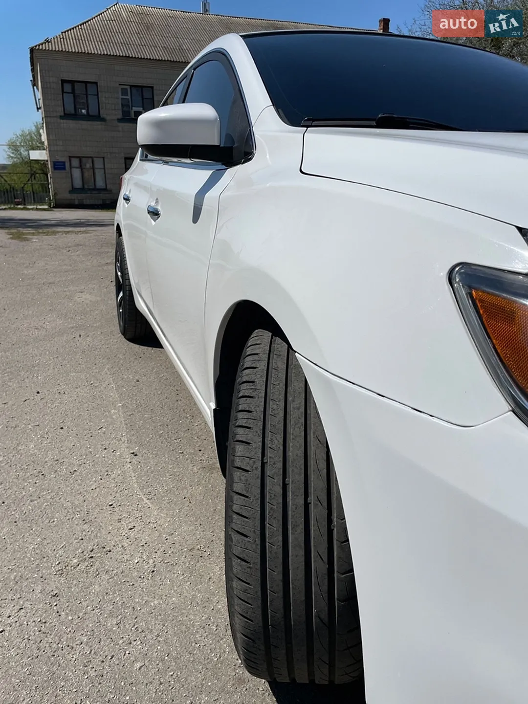 2017 Nissan Sentra - мініатюра 9