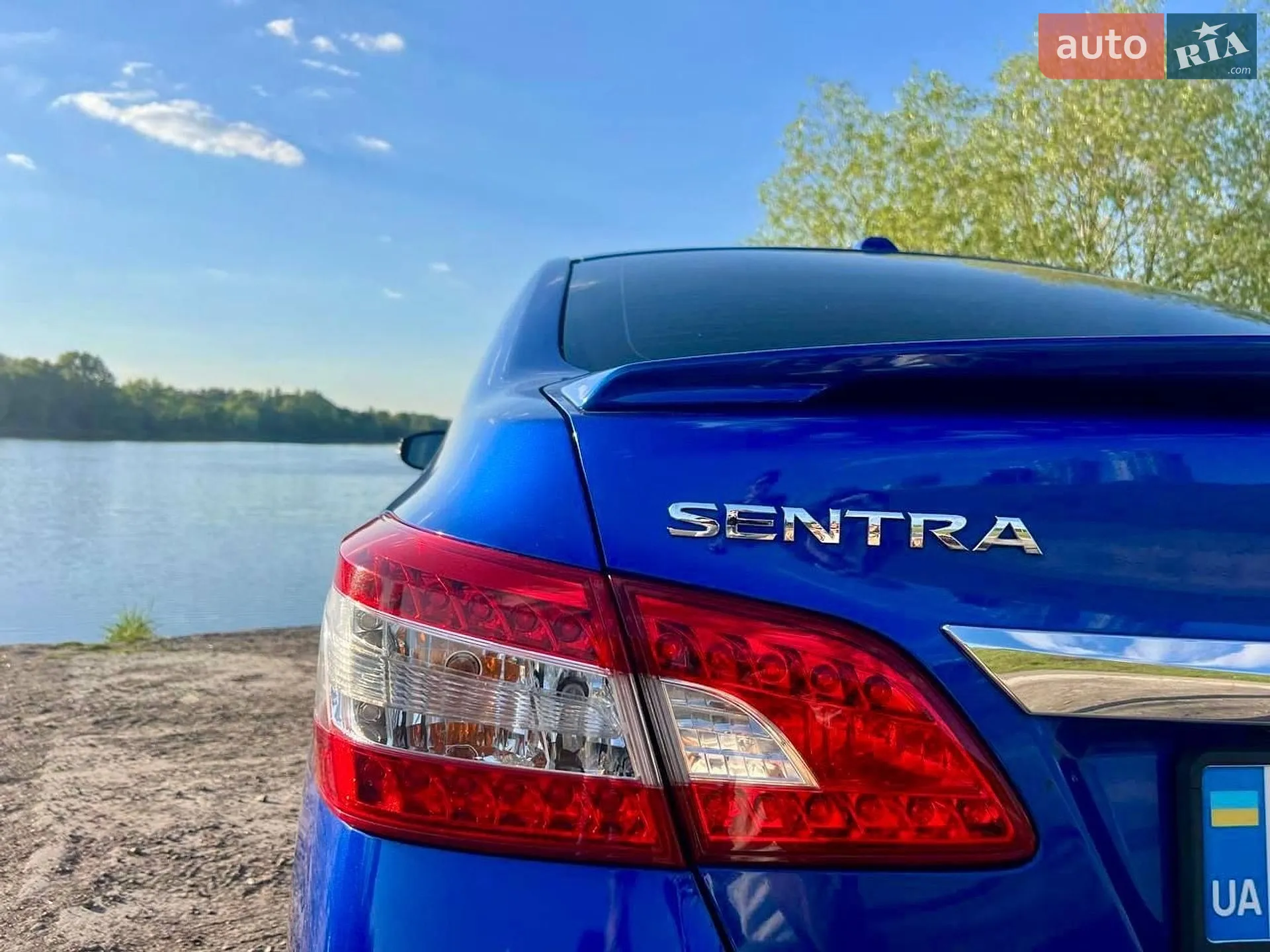 2015 Nissan Sentra - мініатюра 6
