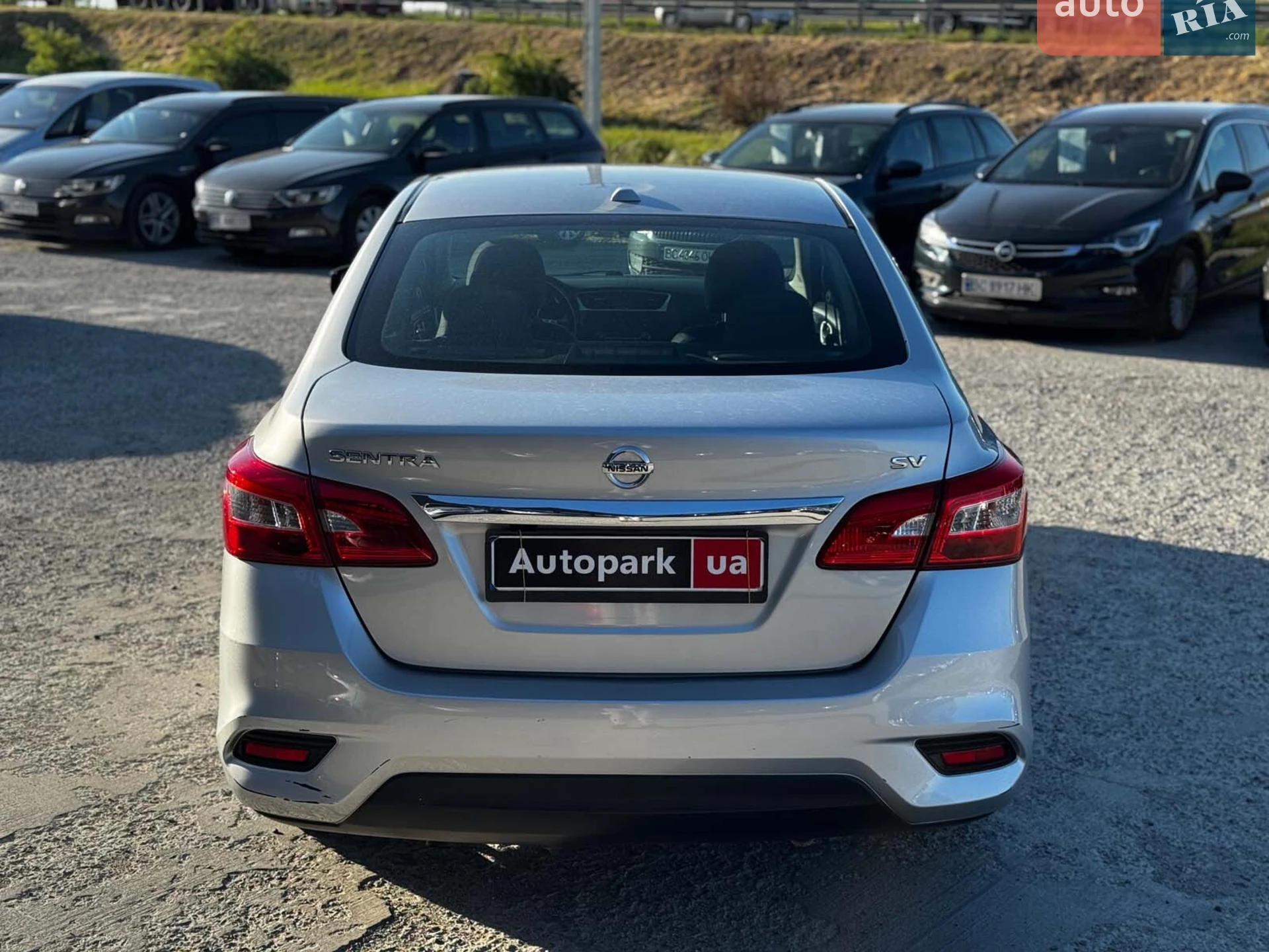 2018 Nissan Sentra - мініатюра 14