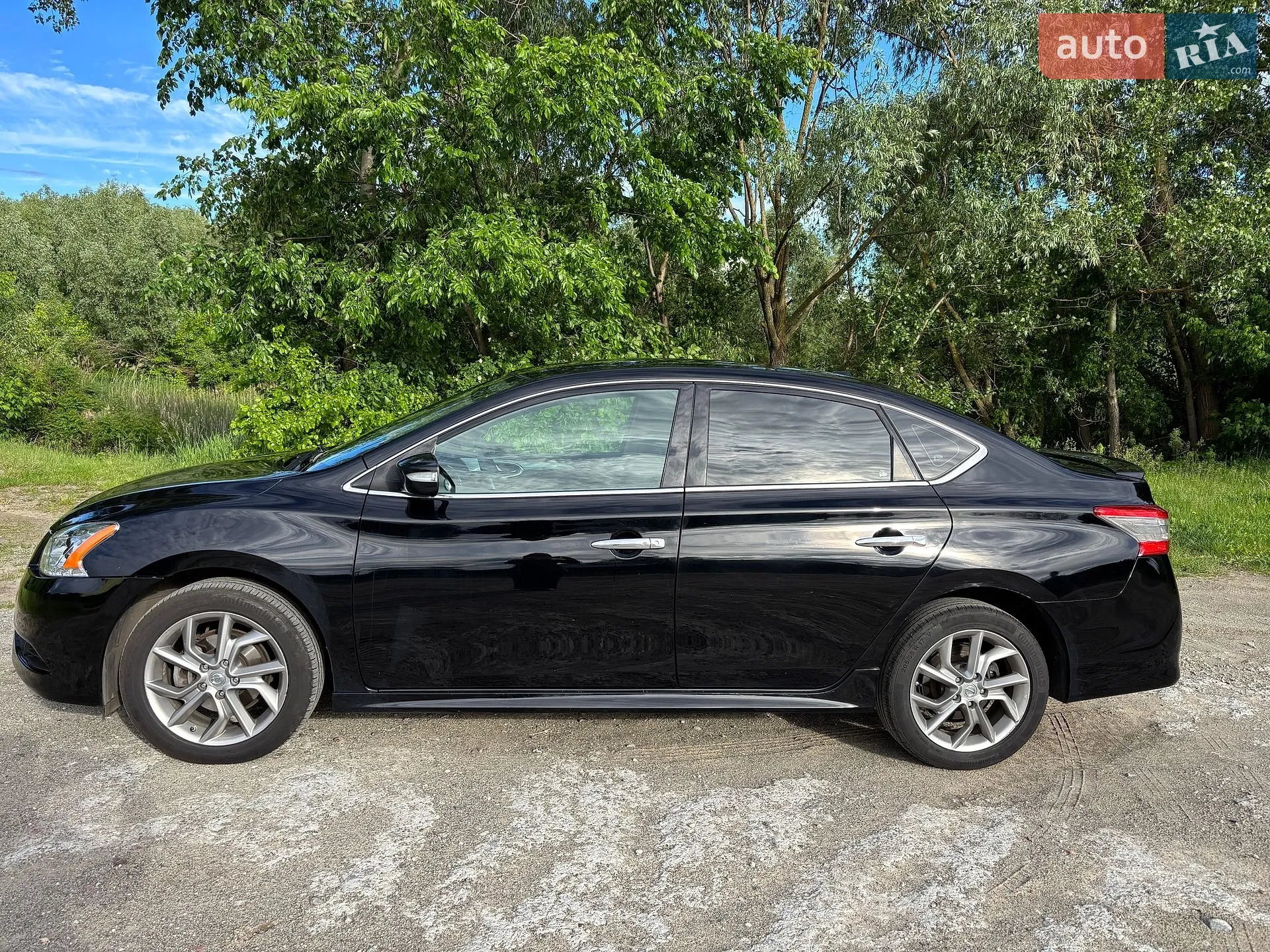 2015 Nissan Sentra - мініатюра 3