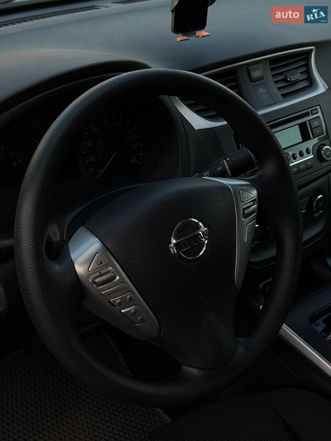 2017 Nissan Sentra - мініатюра 31