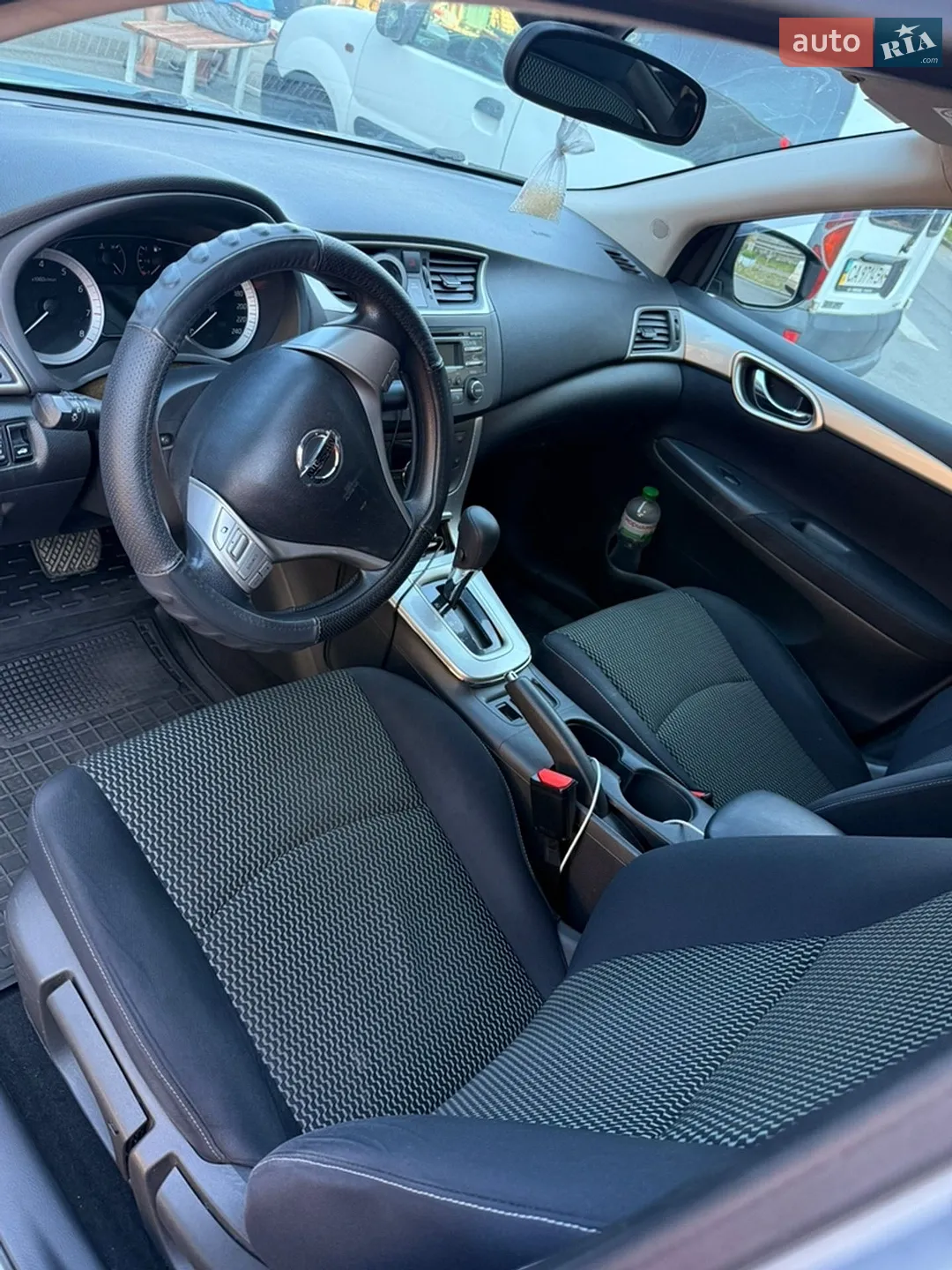 2015 Nissan Sentra - мініатюра 9