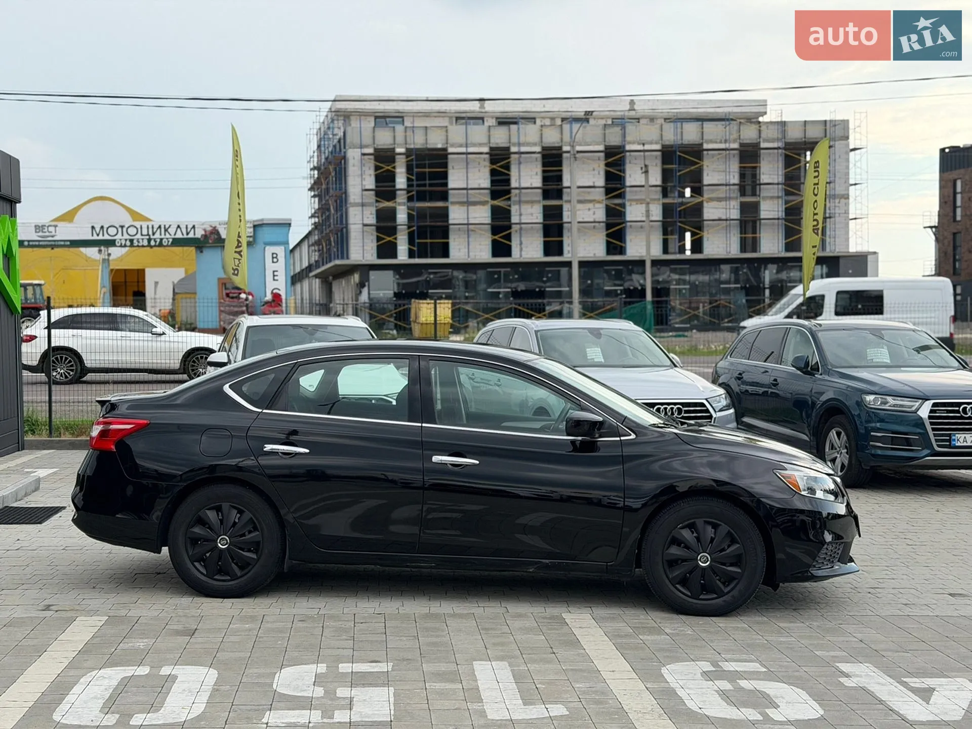 2016 Nissan Sentra - мініатюра 4