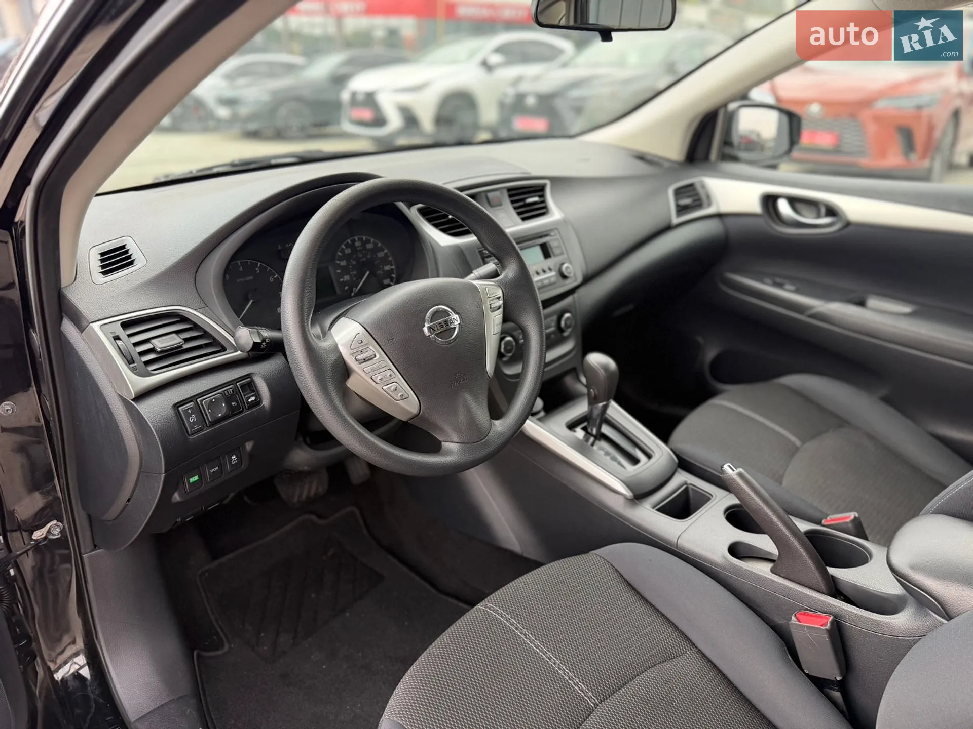 2016 Nissan Sentra - мініатюра 16