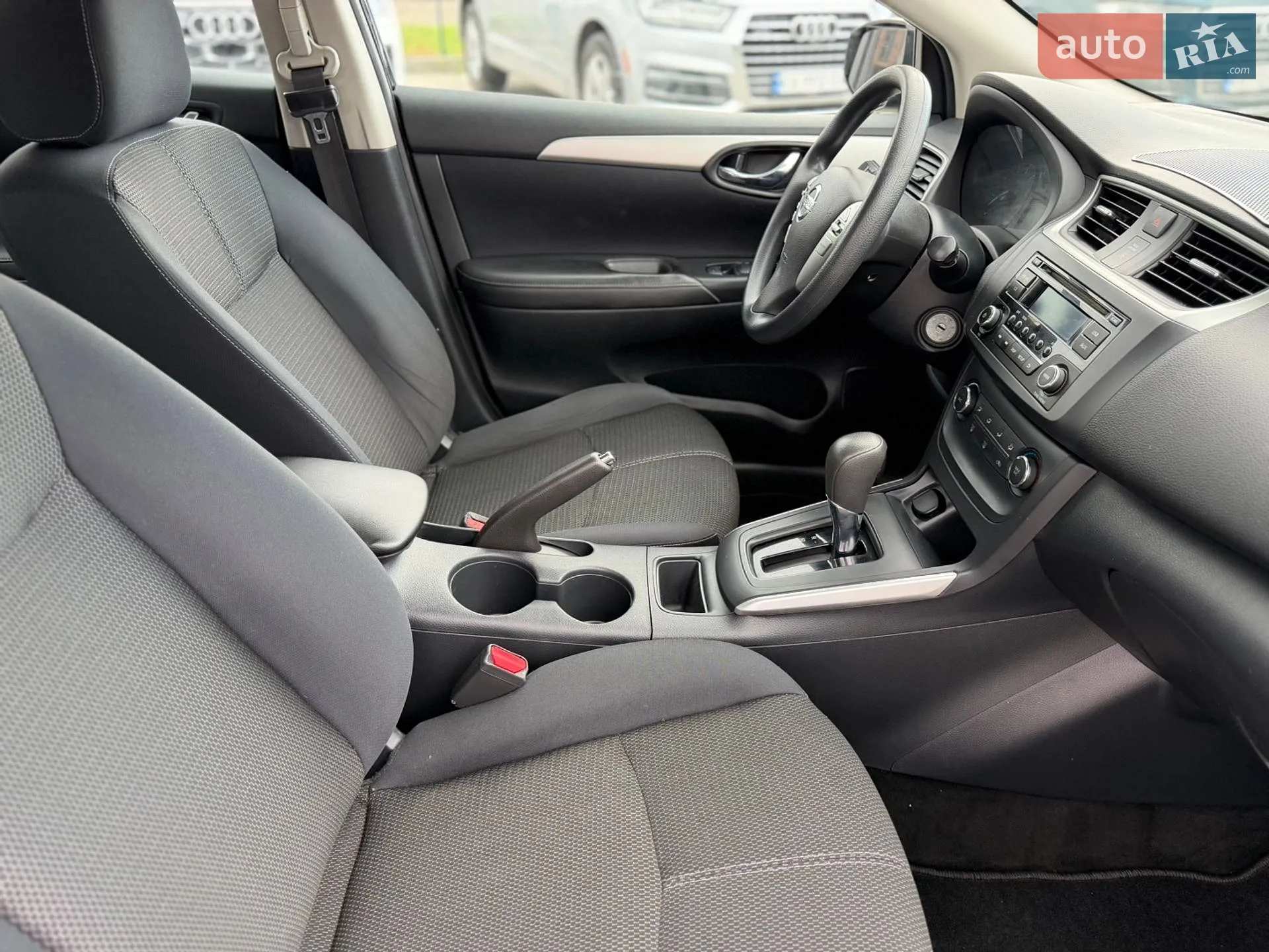 2016 Nissan Sentra - мініатюра 24