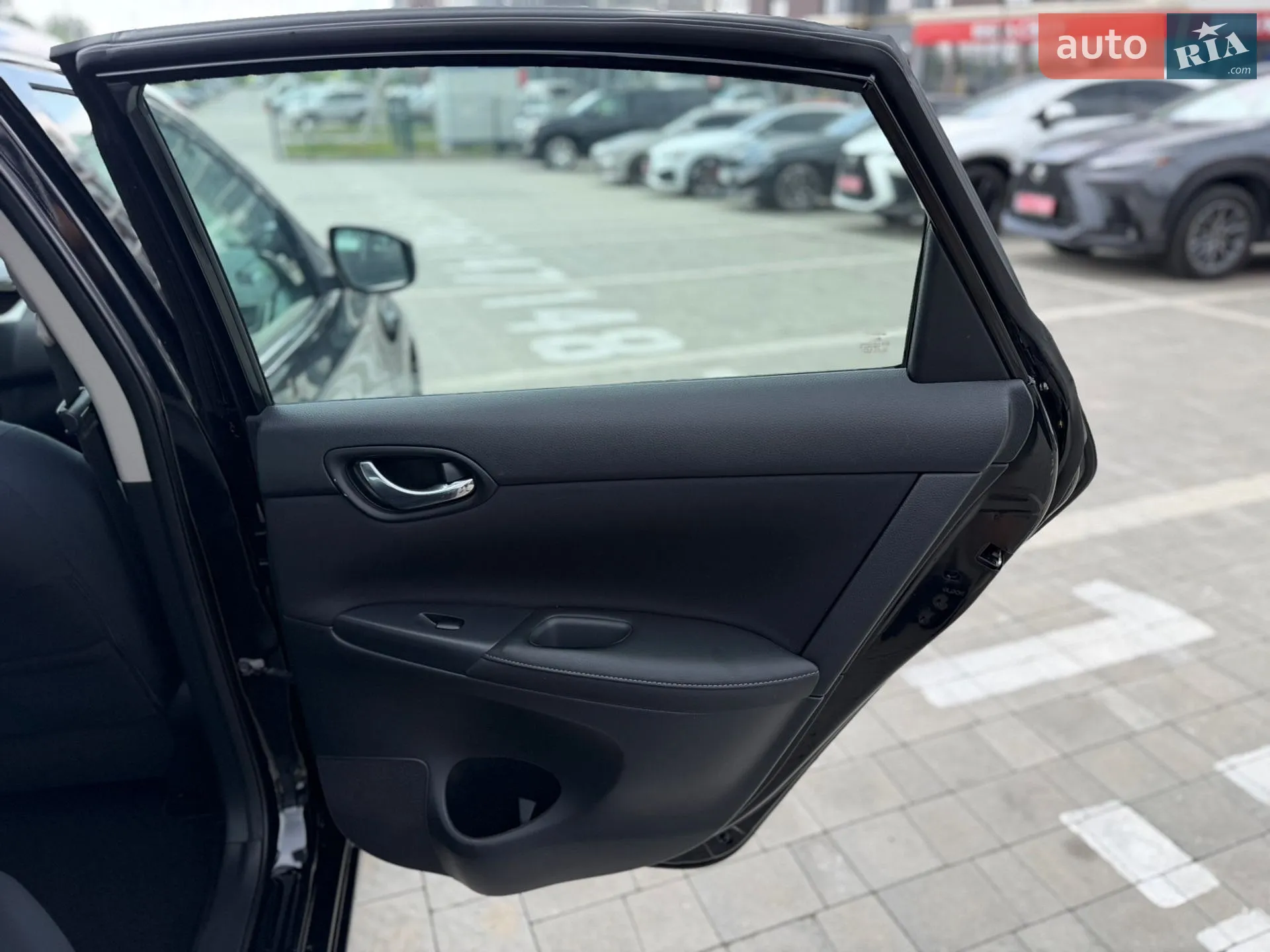 2016 Nissan Sentra - мініатюра 22