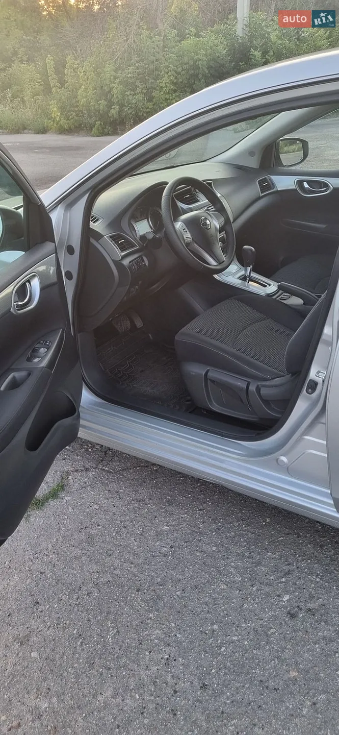2015 Nissan Sentra - мініатюра 18