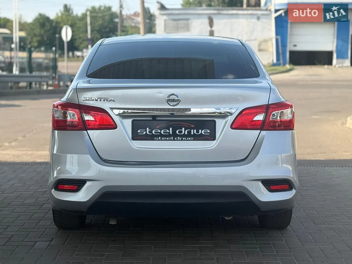 2017 Nissan Sentra - мініатюра 5