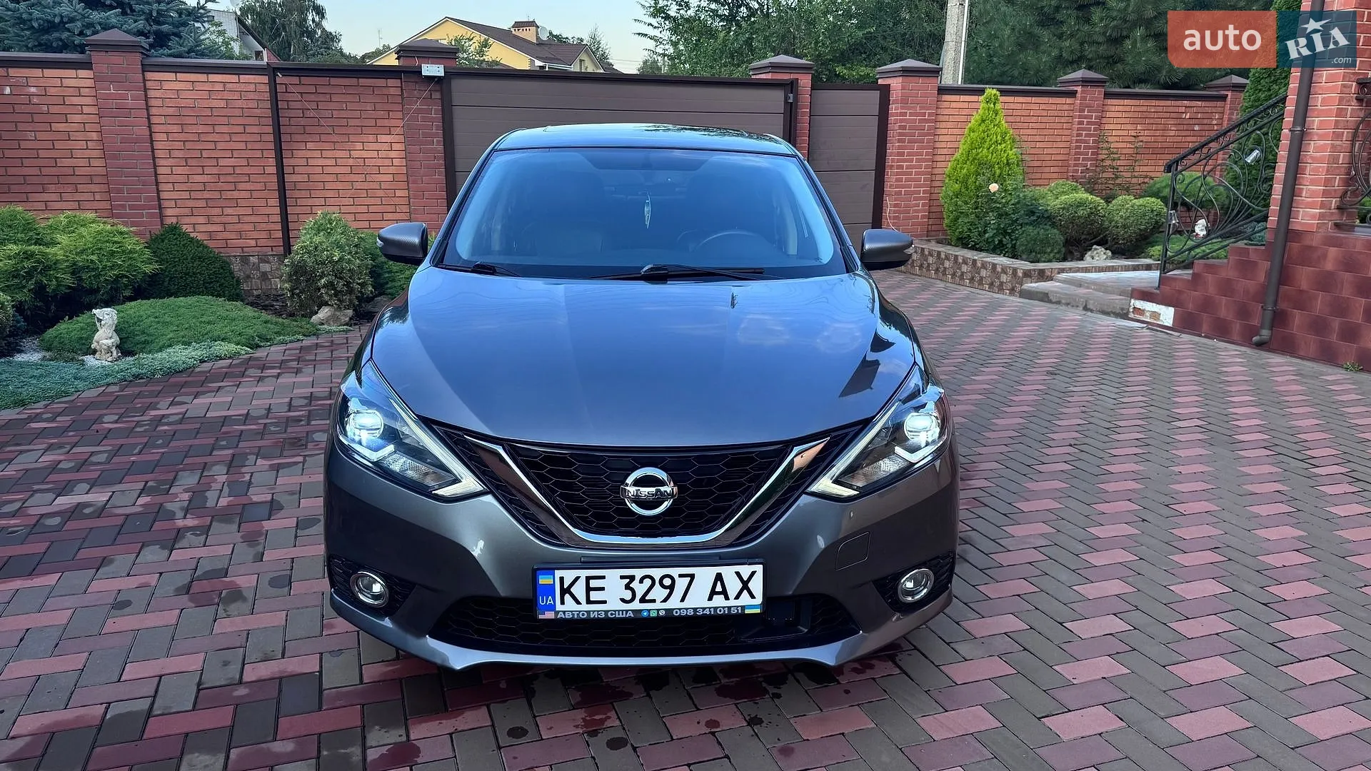 2016 Nissan Sentra - мініатюра 3