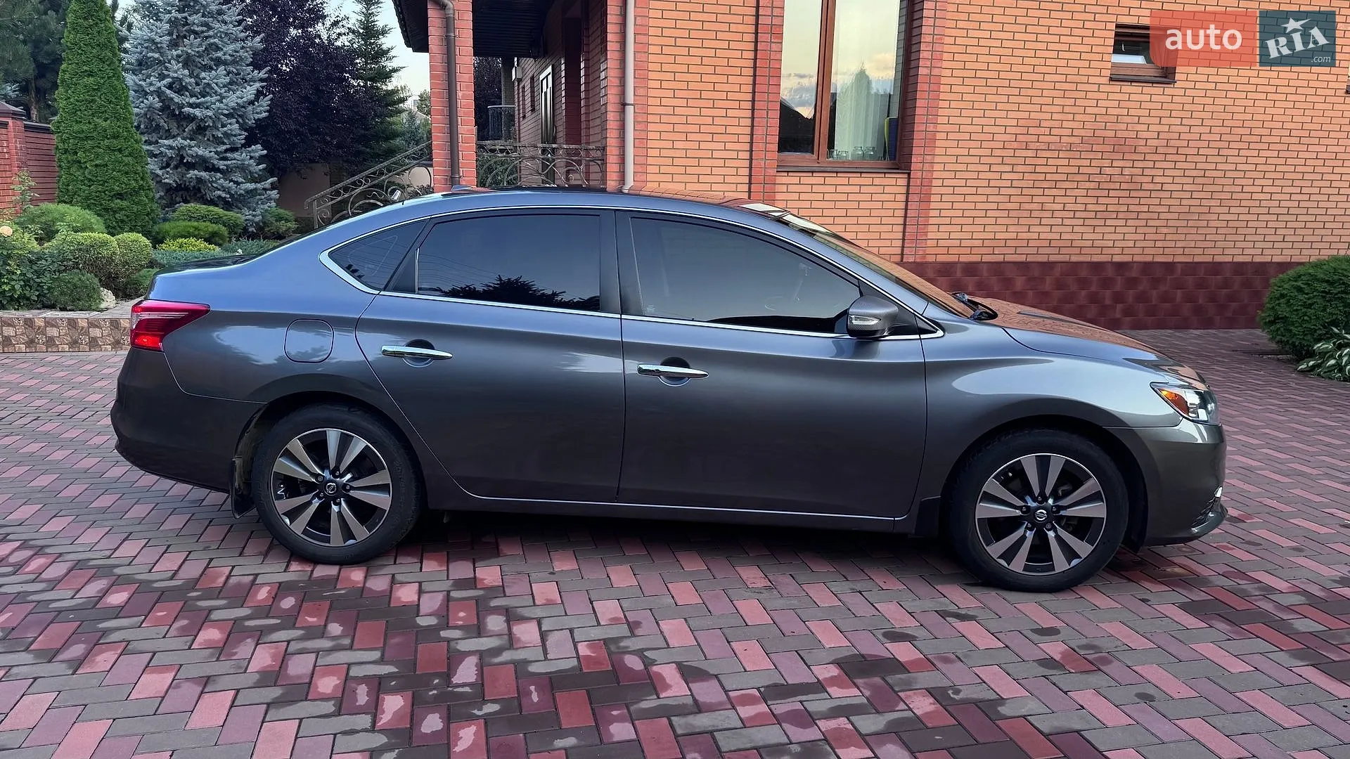 2016 Nissan Sentra - мініатюра 11