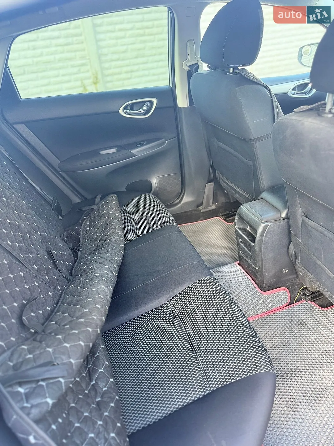 2015 Nissan Sentra - мініатюра 11