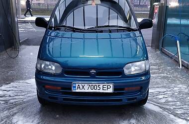 Минивэн Nissan Serena 1996 в Харькове