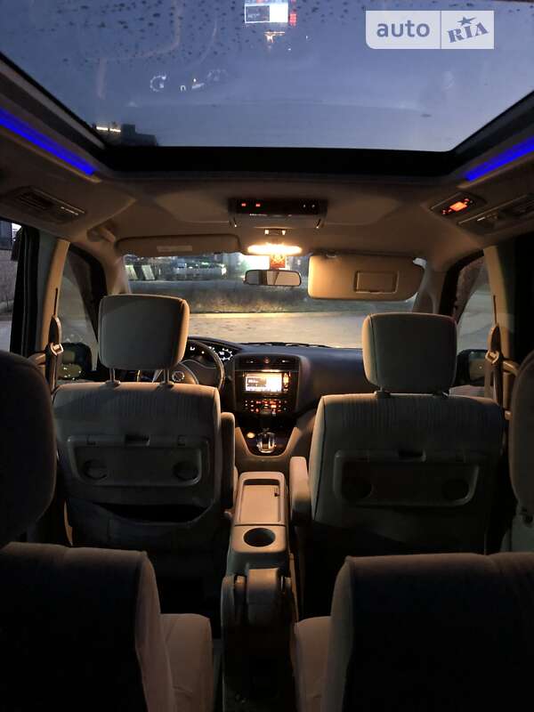 Минивэн Nissan Serena 2012 в Хусте