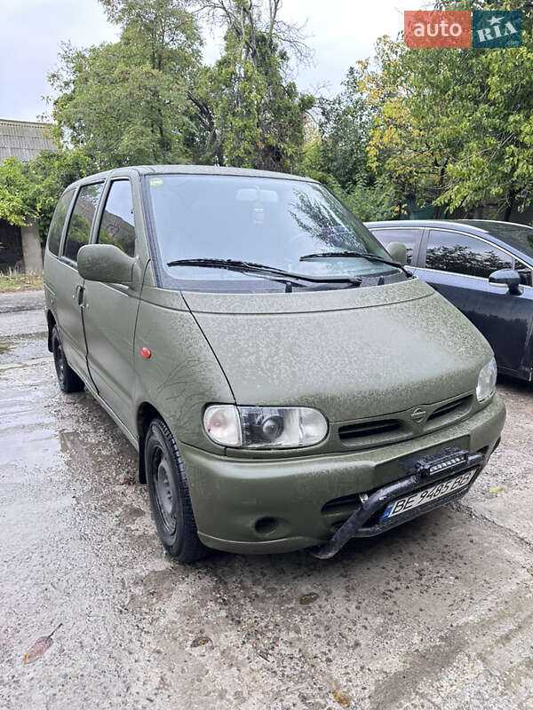Мінівен Nissan Serena 1999 в Одесі
