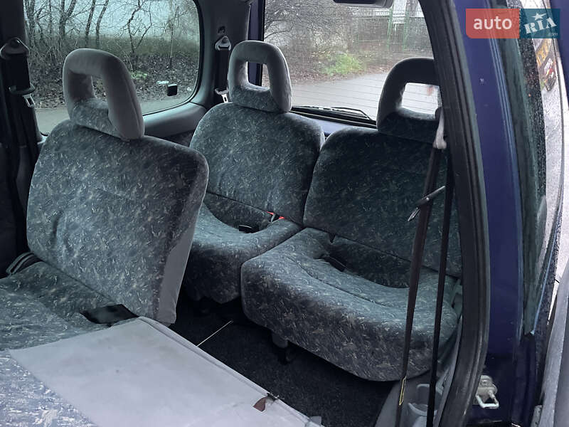 Минивэн Nissan Serena 1998 в Тульчине