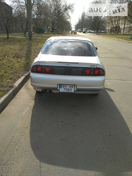 Седан Nissan Skyline 1993 в Одесі