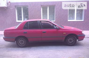 Седан Nissan Sunny 1993 в Миколаєві