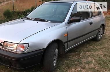 Хэтчбек Nissan Sunny 1994 в Черновцах