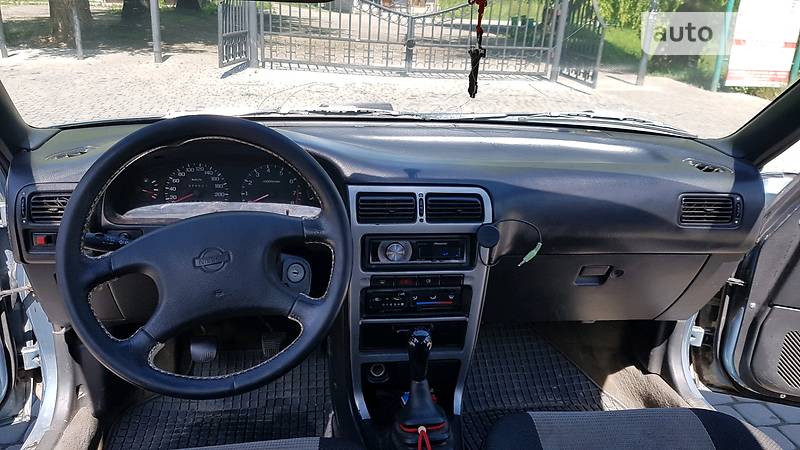 Універсал Nissan Sunny 1994 в Надвірній