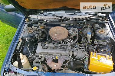 Седан Nissan Sunny 1992 в 