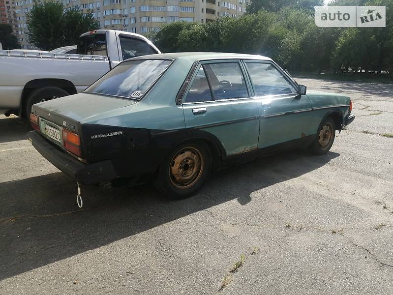 Седан Nissan Sunny 1980 в Киеве