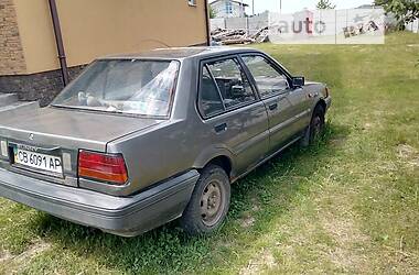 Седан Nissan Sunny 1987 в Киеве