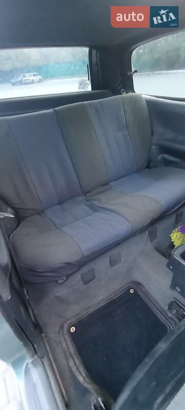 Седан Nissan Sunny 1993 в Одесі