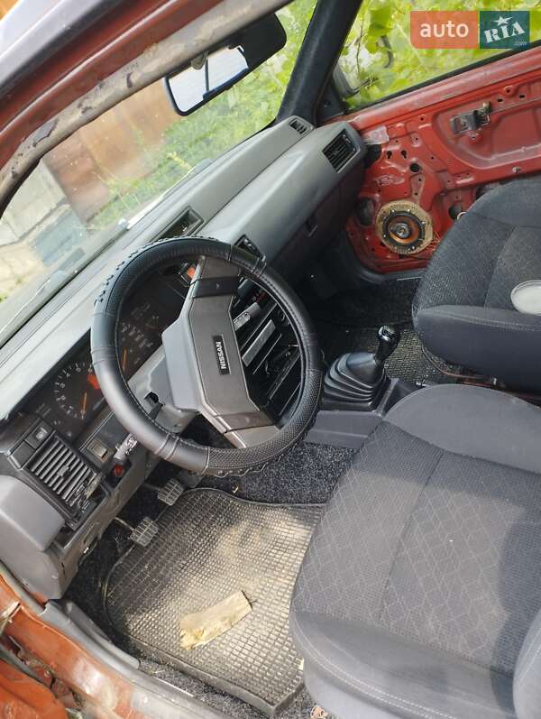 Хэтчбек Nissan Sunny 1988 в Шепетовке