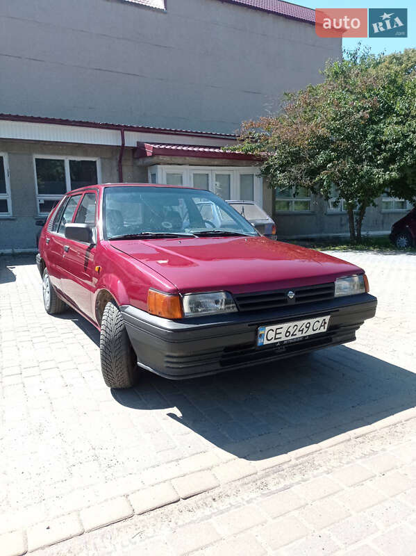 Хетчбек Nissan Sunny 1989 в Сторожинці