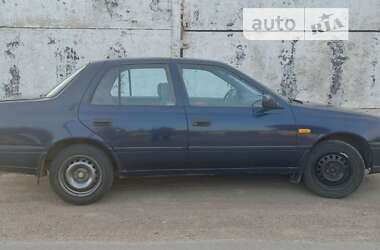 Седан Nissan Sunny 1994 в Первомайске