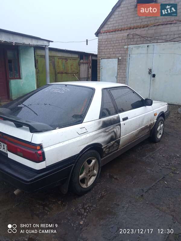 Купе Nissan Sunny 1988 в Южноукраинске