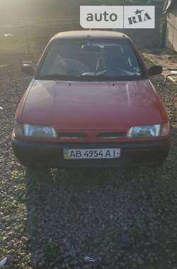 Седан Nissan Sunny 1992 в Хмельницькому