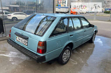 Универсал Nissan Sunny 1986 в Днепре